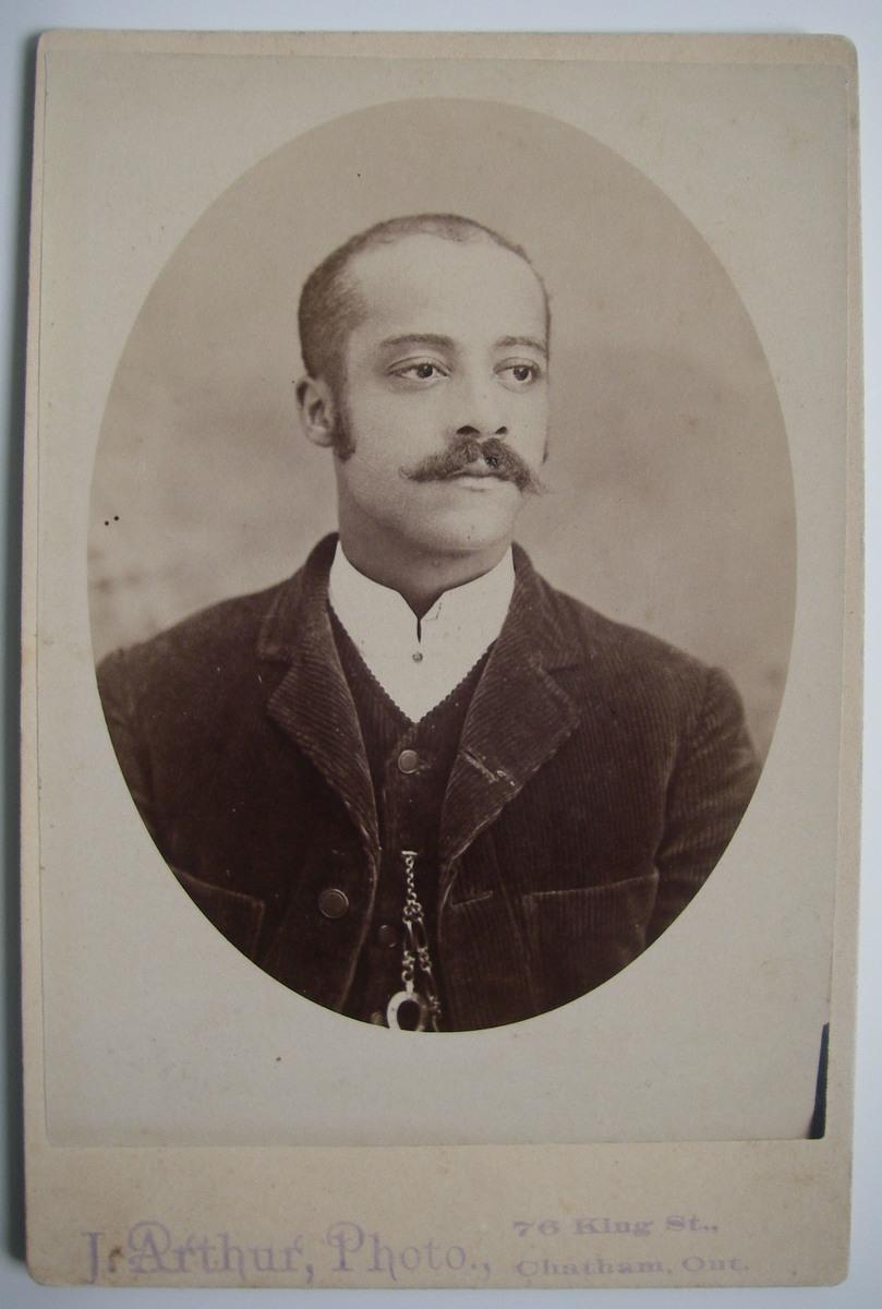 Photographer Studio of J.Arthur